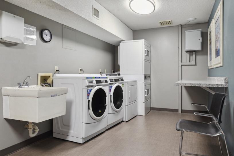 I7 - laundry